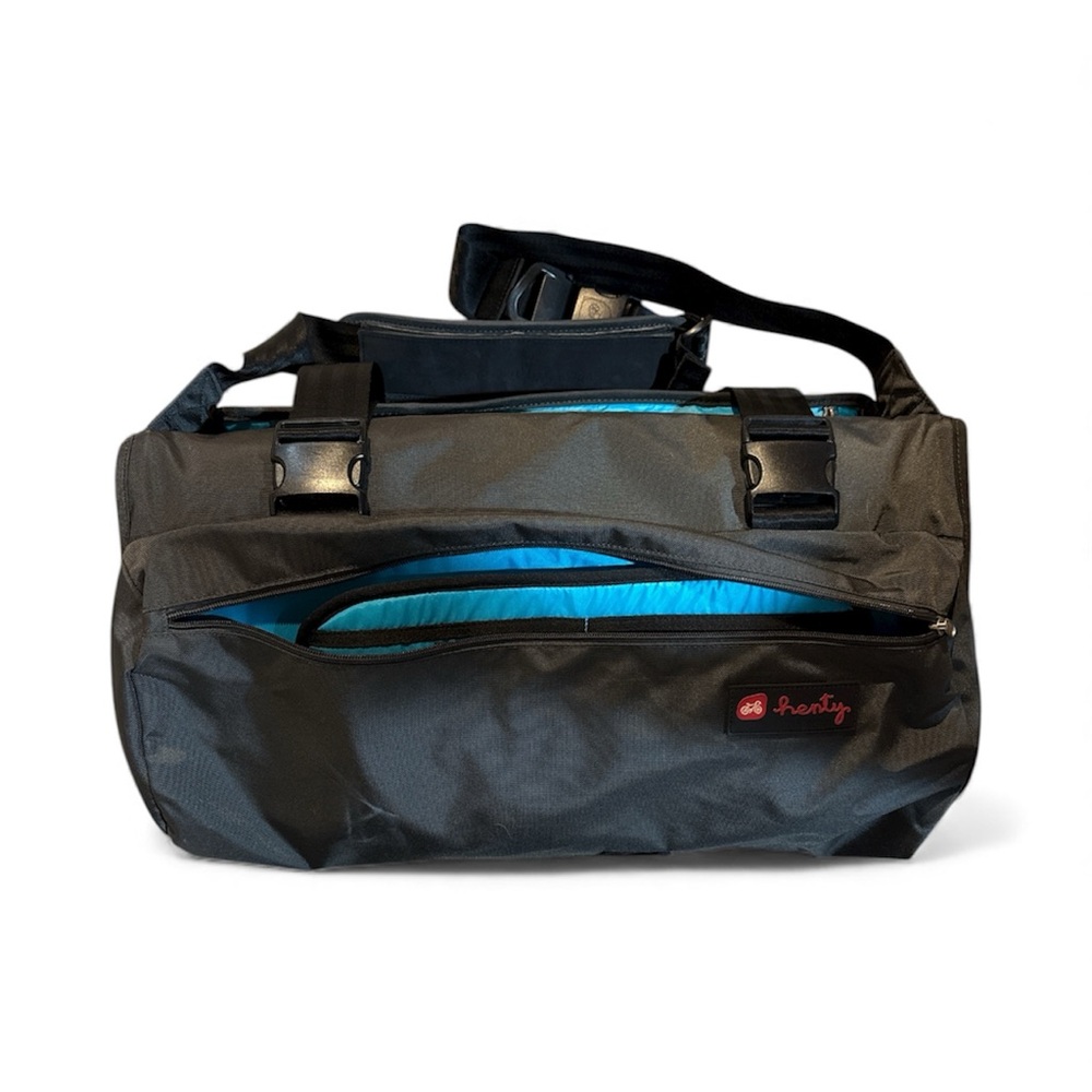 Henty Wingman Messenger Bag - 2-in-1 Garment Bag & Gym Duffel - Commuter